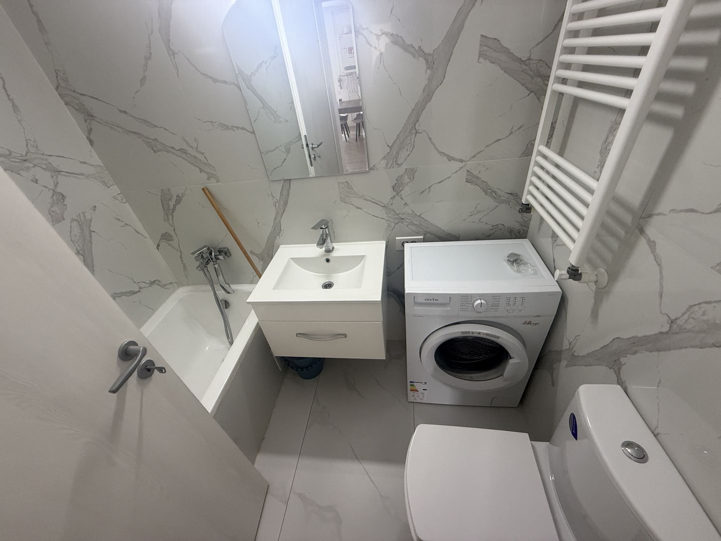 AP. 2 COLENTINA, BLOC NOU,CENTRALA PROPRIE,PET-FRIENDLY,MOBILAT MODERN - Poză 11