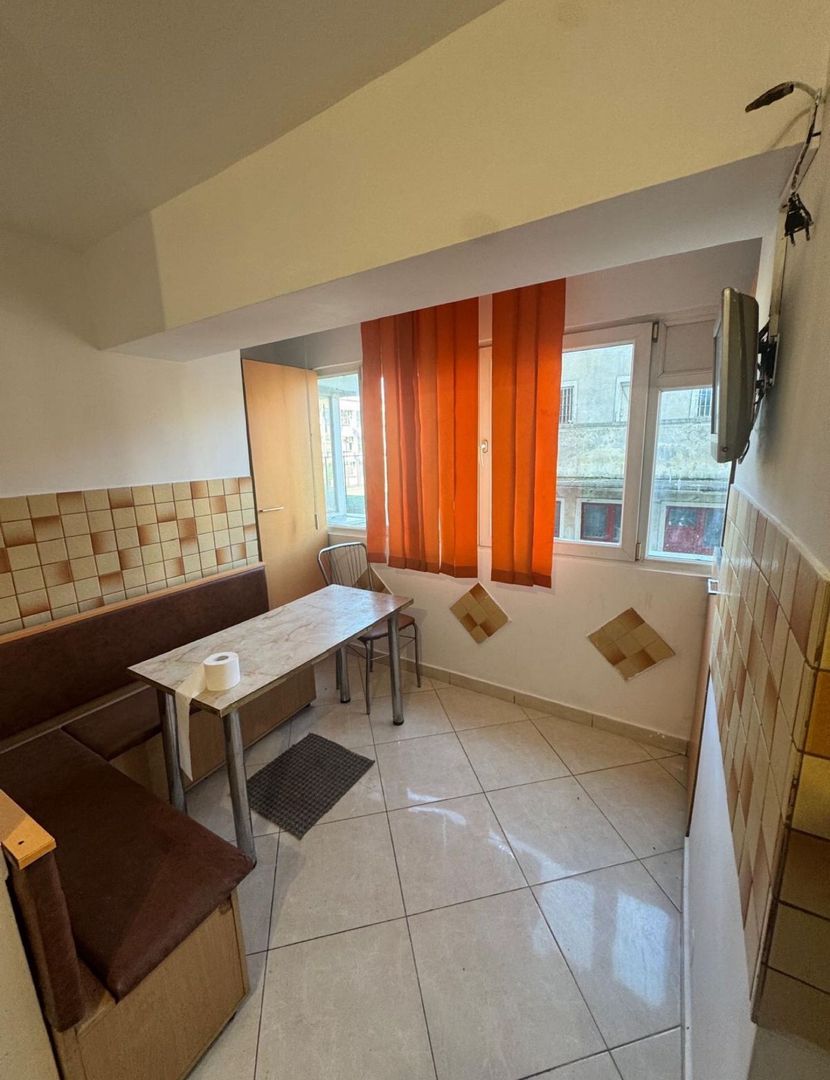 AP. 4 CAMERE SOS PANTELIMON,  BUCATARIE INCHISA, MOBILAT MODERN - Poză 4