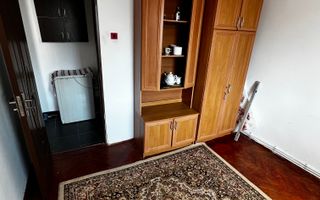Apartament 2 camere de vanzare – Micro 6 / limita cu OM zona linistita - Poză 2