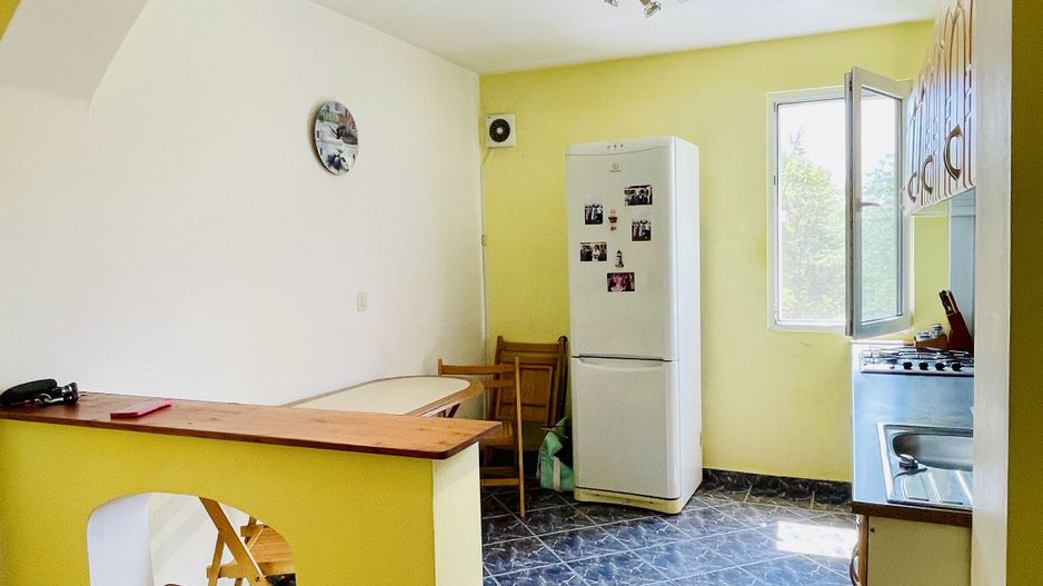 3 Camere | Parc Ior | Liviu Rebreanu | Titan |  Biserica - Poză 11