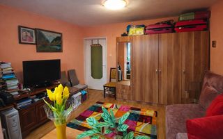 Apartament 3 camere spațios zona Tudor (Sârguinței) - Poză 3