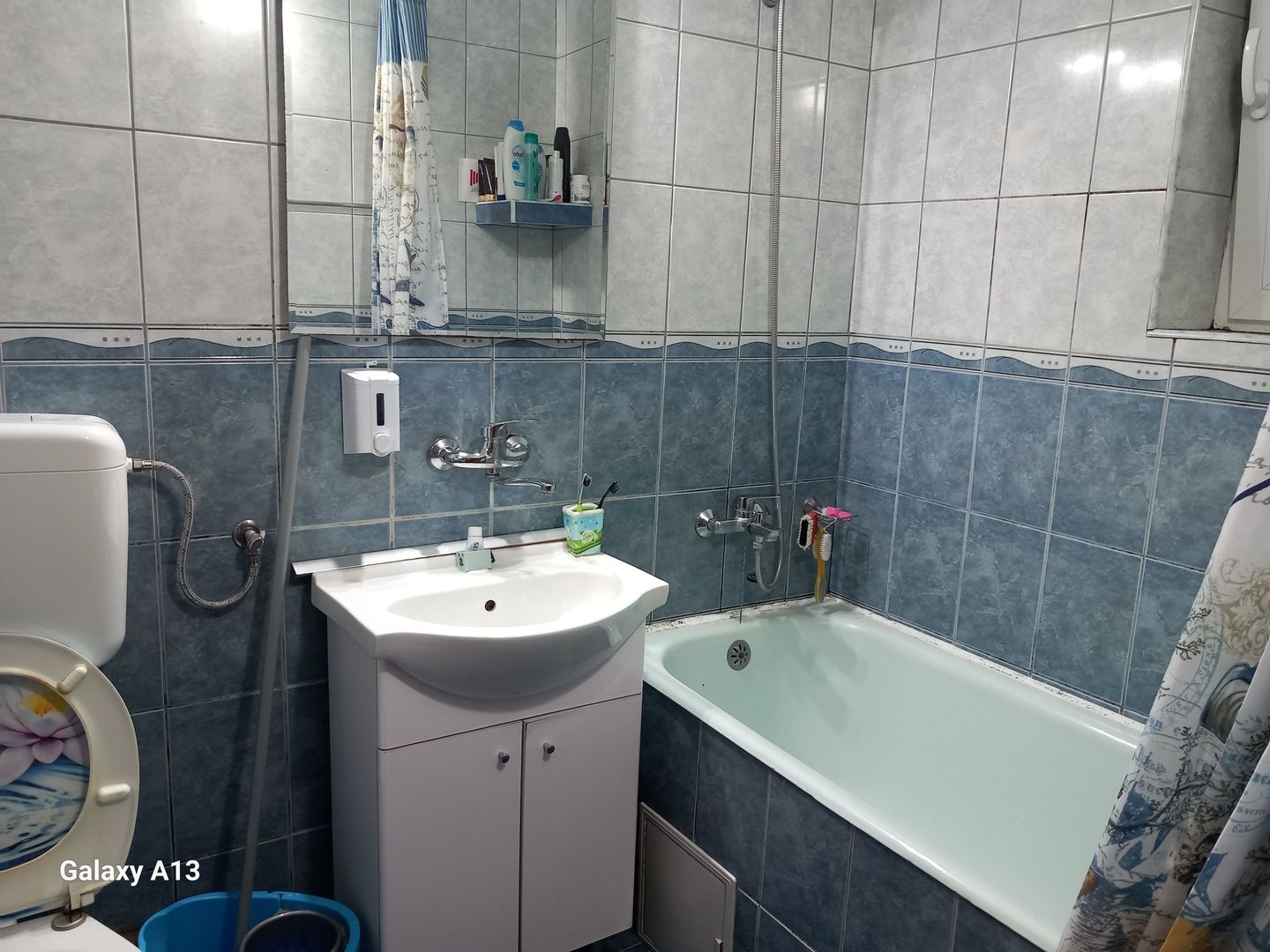 ageuropa.ro vinde ap 2 cam 46mp RENOVAT la PARTER în Micro 14. - Poză 2