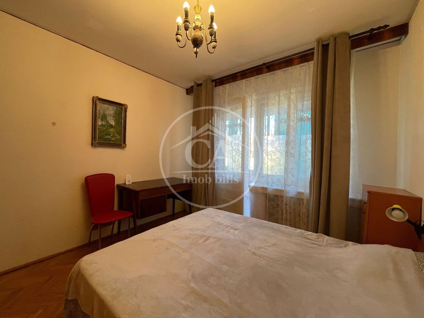 Apartament de închiriat cu 5 camere în zona Ultracentrală, Oradea - Poză 10