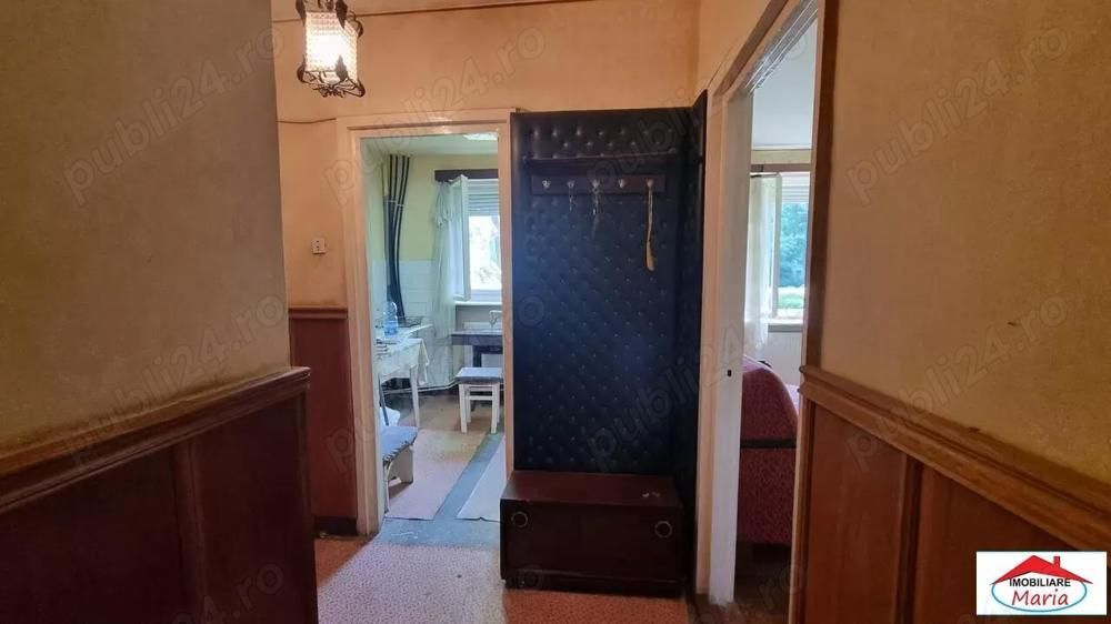 De vânzre apartament spațios în Satu Mare, pe Aleea Mircești, cu 3 camere, - Poză 8
