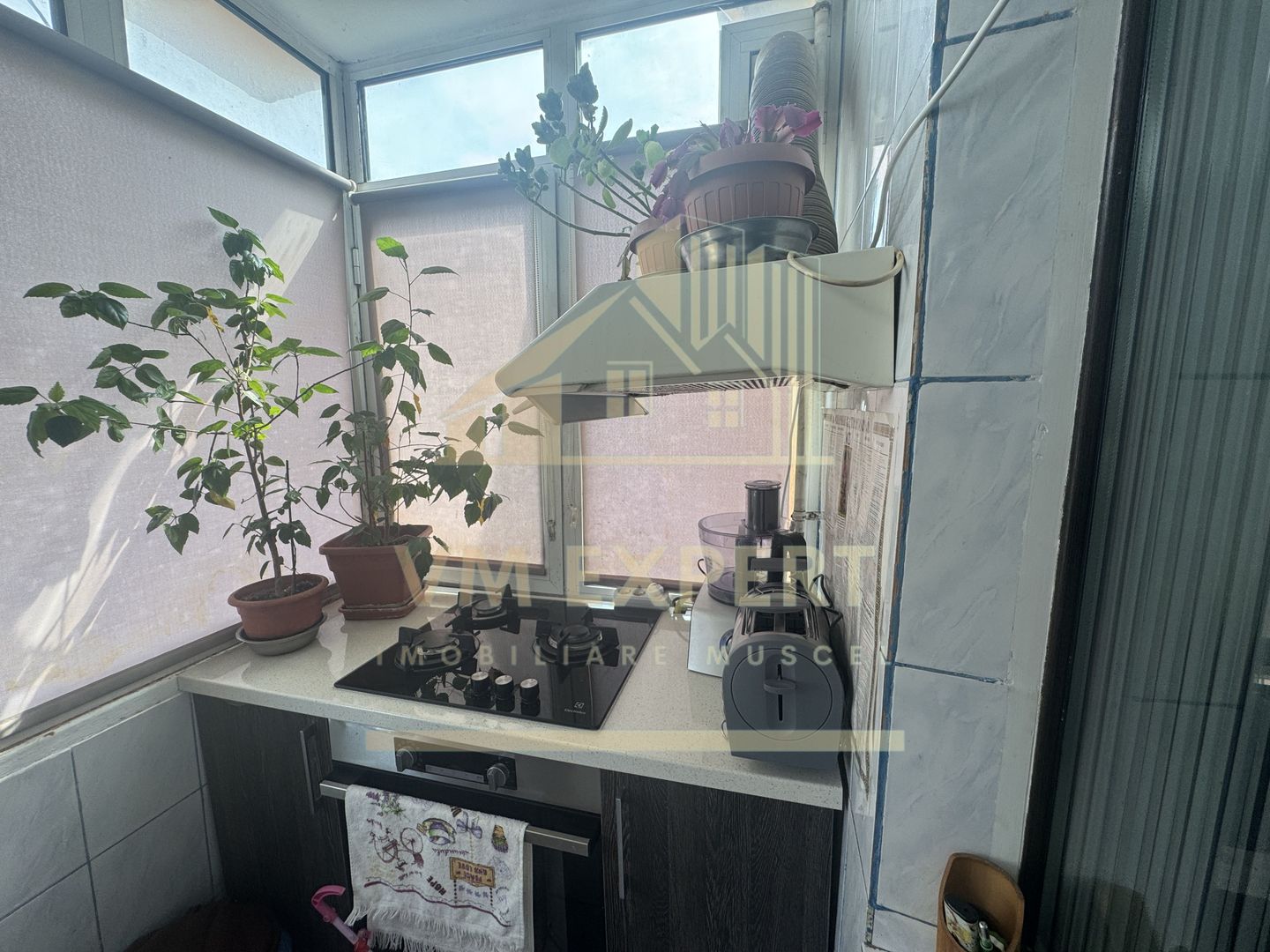 APARTAMENT 2 CAMERE ETAJ 4 CAMPULUNG GRUI - Poză 23