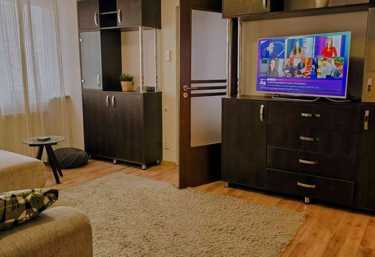 Apartament la intrarea in parcul Cismigiu - Poză 2