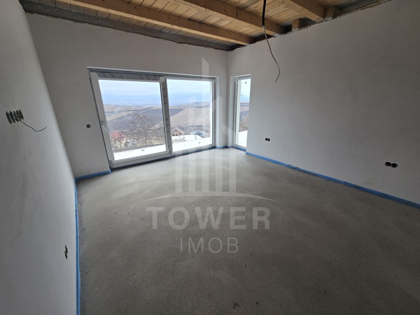 Casa 4 camere teren 500 mp view superb Sura Mare - Poză 4