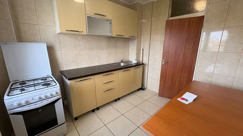 AP. 2 CAMERE-  APARATORII PATRIEI, BUCATARIE INCHISA, METROU 3 MIN - Poză 6