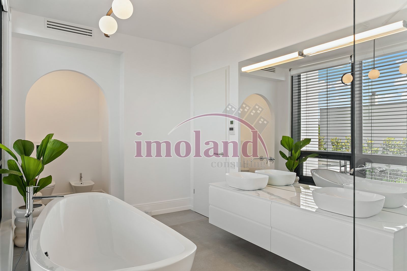 Vanzare - vila ultramoderna - vedere Padurea Baneasa - Iancu Nicolae - Poză 12