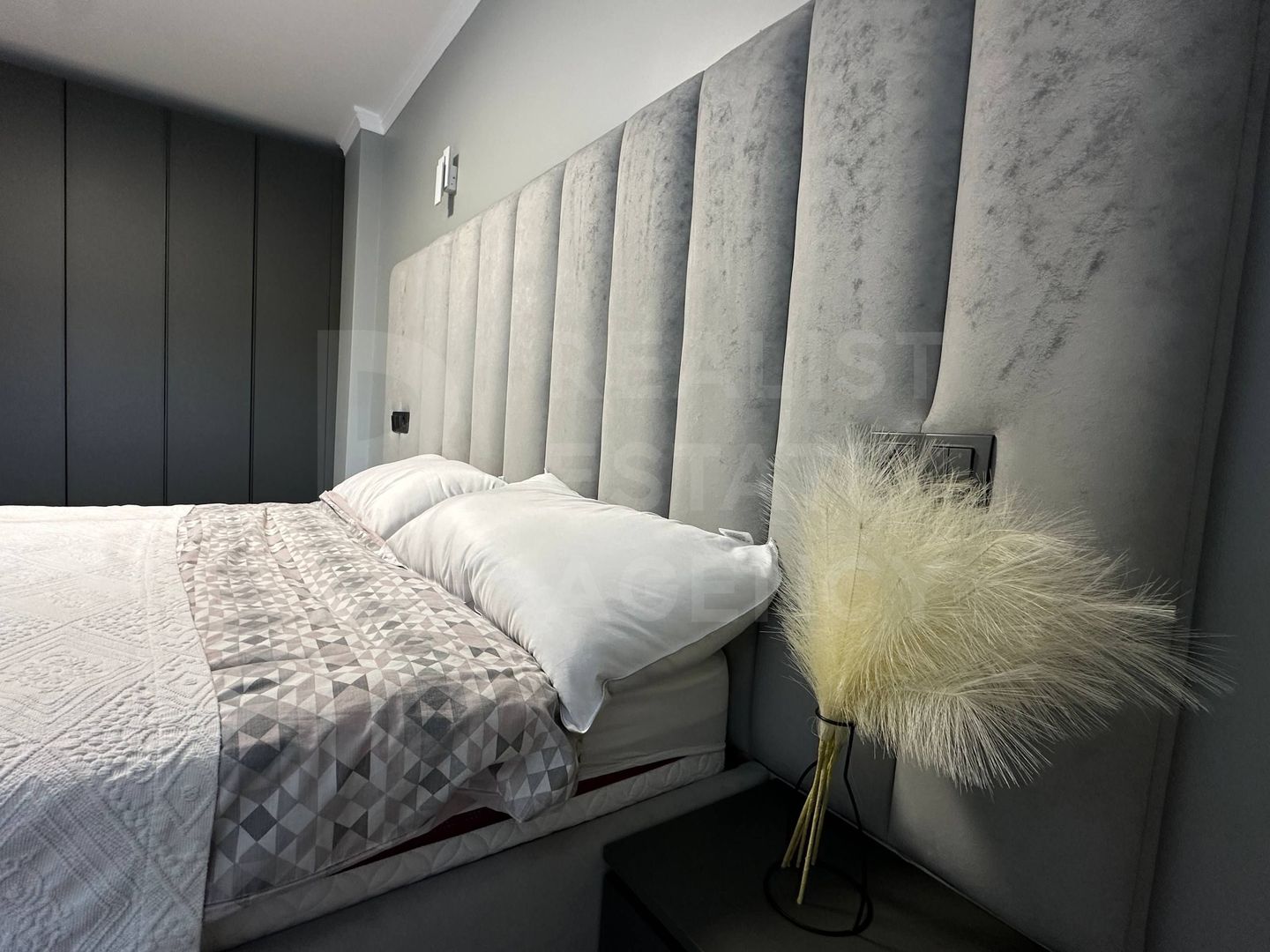 Chirie, apartament, 4 camere, str. Sarmizegetusa, Botanica - Poză 1