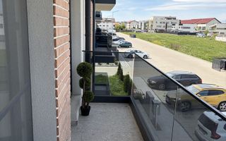 Apartament modern 3 camere etajul 1 si 2 locuri de parcare in Selimbar - Poză 6