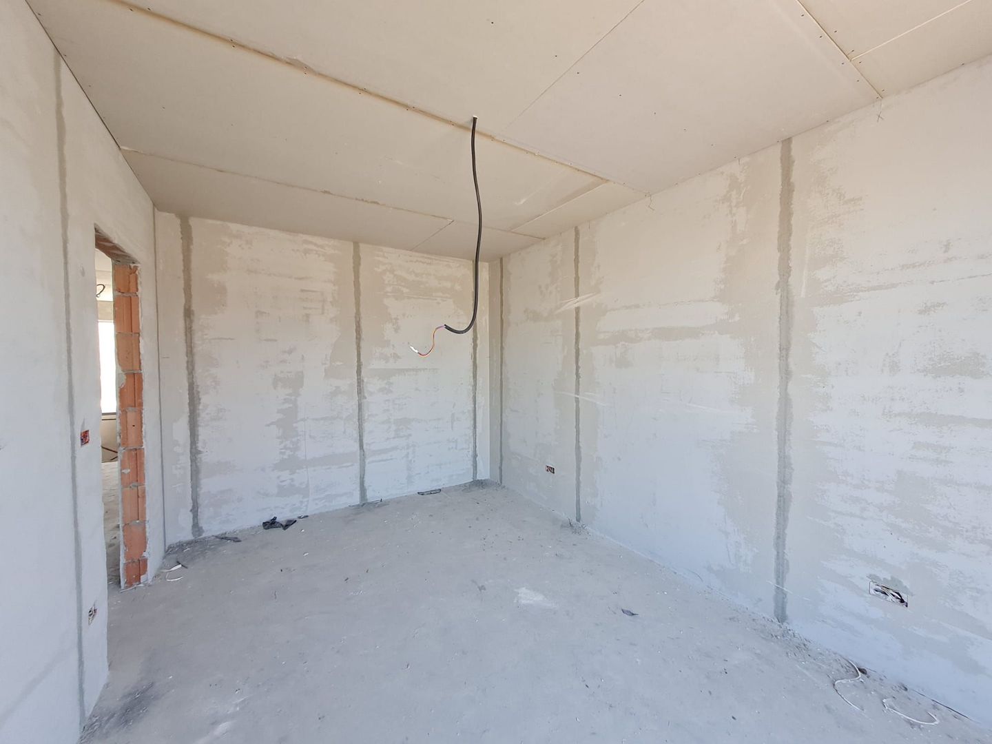 Duplex la intrare în MOSNITA - Poză 2