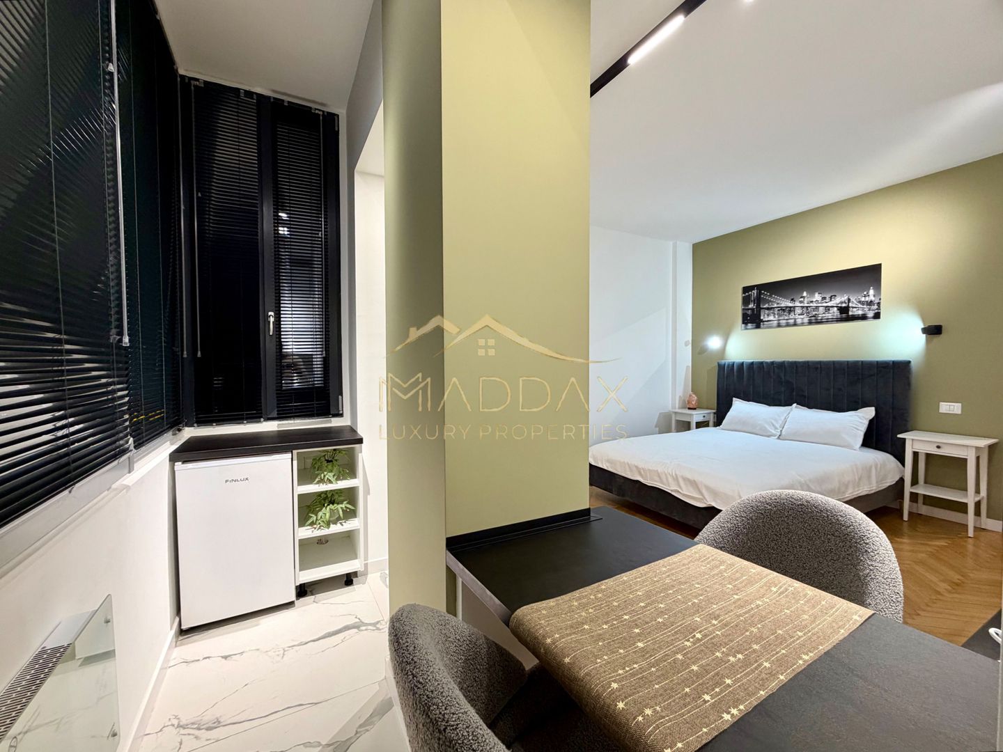 Studio *mobilat complet* // Piata Amzei - Poză 13