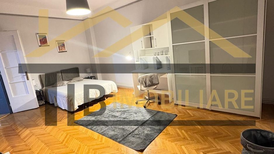 Apartament de 3 camere, 80mp, Zona Ultra-Central - Poză 1
