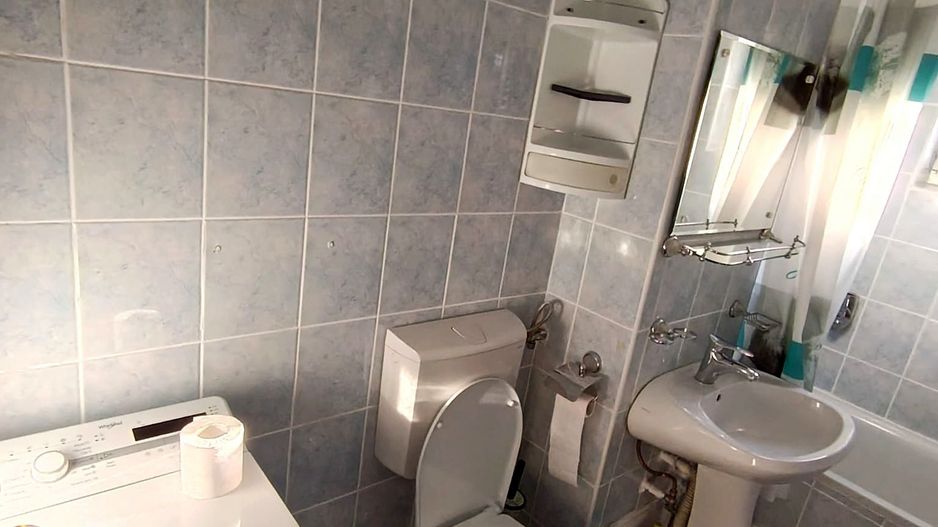 Apartament cu 2 camere, 55 mp, centrală proprie și aer condiționat - Poză 11
