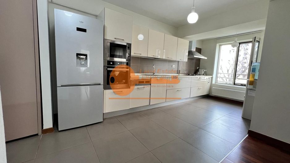 3 camere In City Residence ( 111 mp-Parcare ) - Poză 1