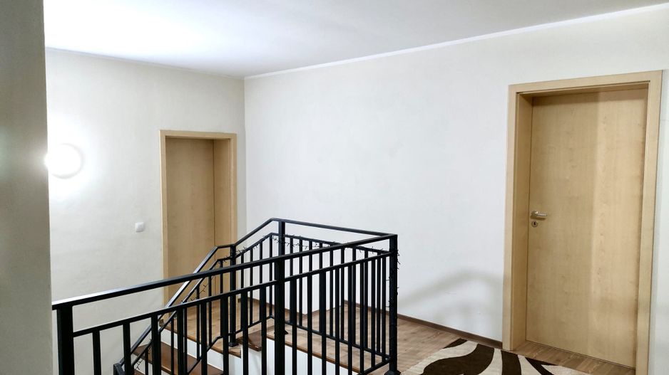 CASA SPATIOASA - Poză 7