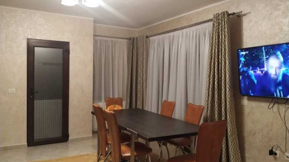 Casa de închiriat 4 camere Tohanu Nou - 900 euro/luna - Poză 2