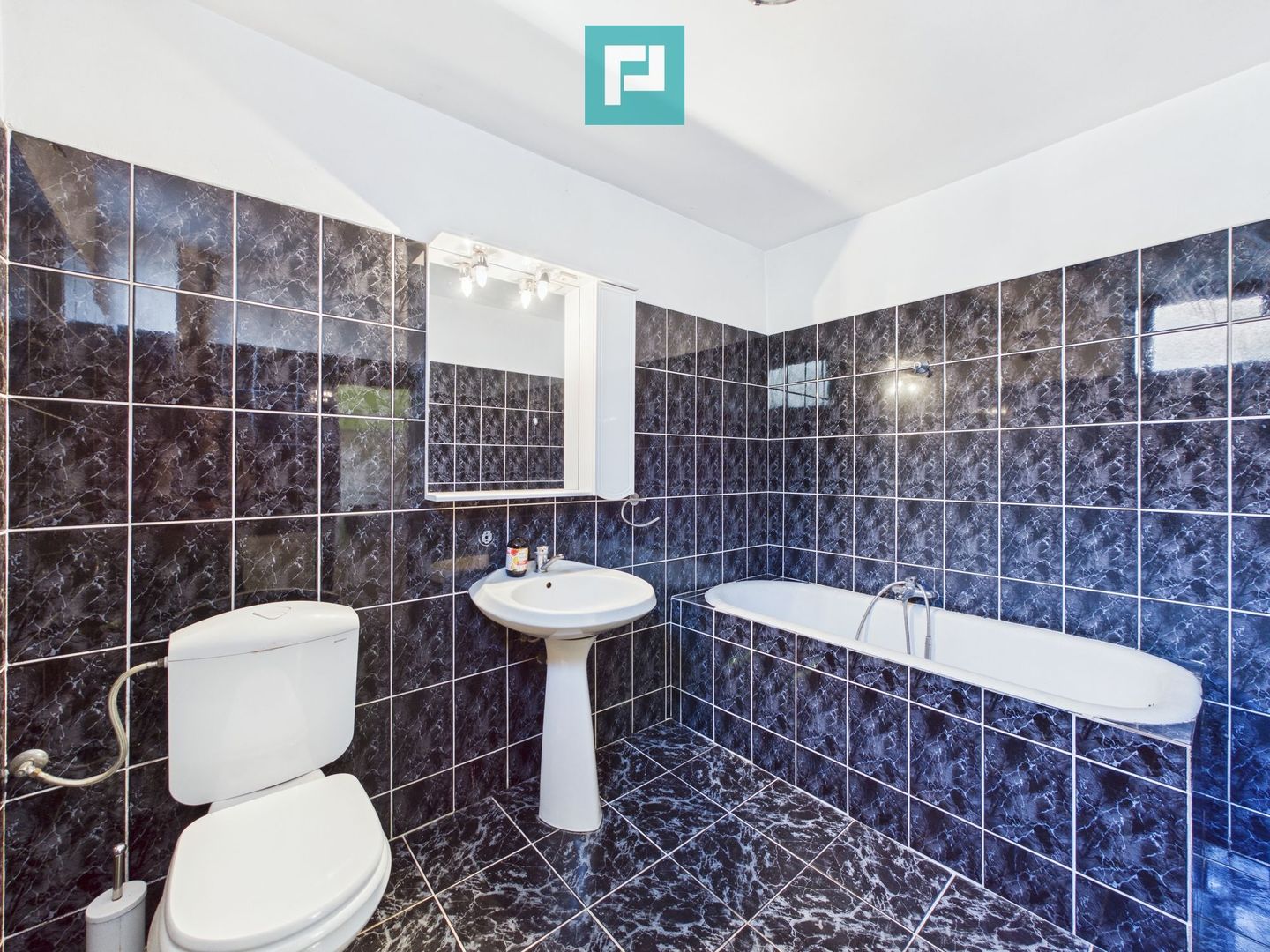 Apartament pe 3 niveluri - ultracentral, Arad - Poză 15