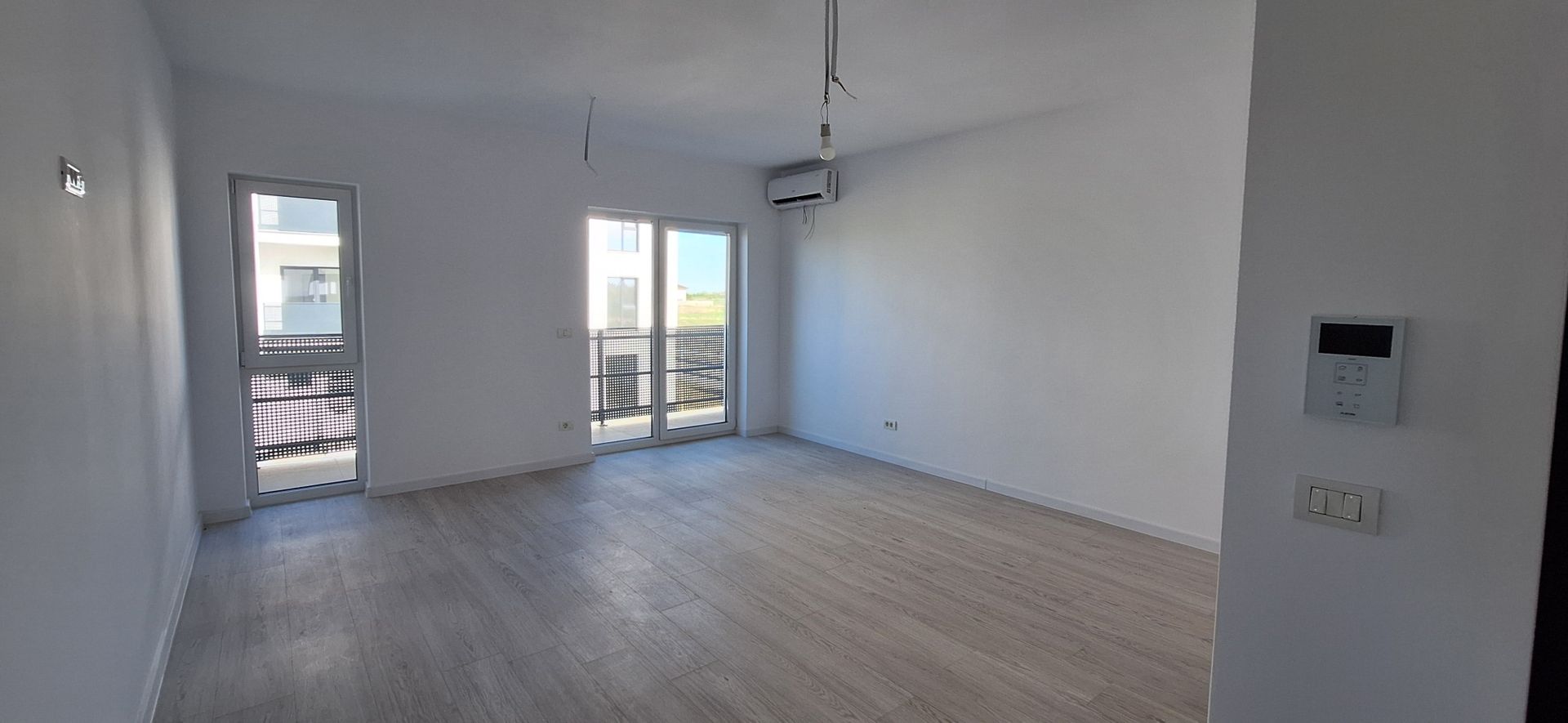 Apartament 2 camere cu loc de parcare inclus - Poză 23
