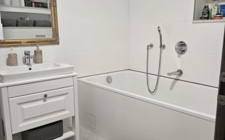 Apartament deosebit intr-un bloc nou 2022,  cu lift. - Poză 12