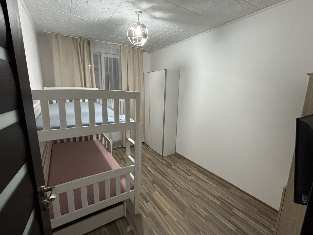 Apartament 3 camere mobilat lux, parcare inclusă, pet friendly, lângă metrou - Poză 4