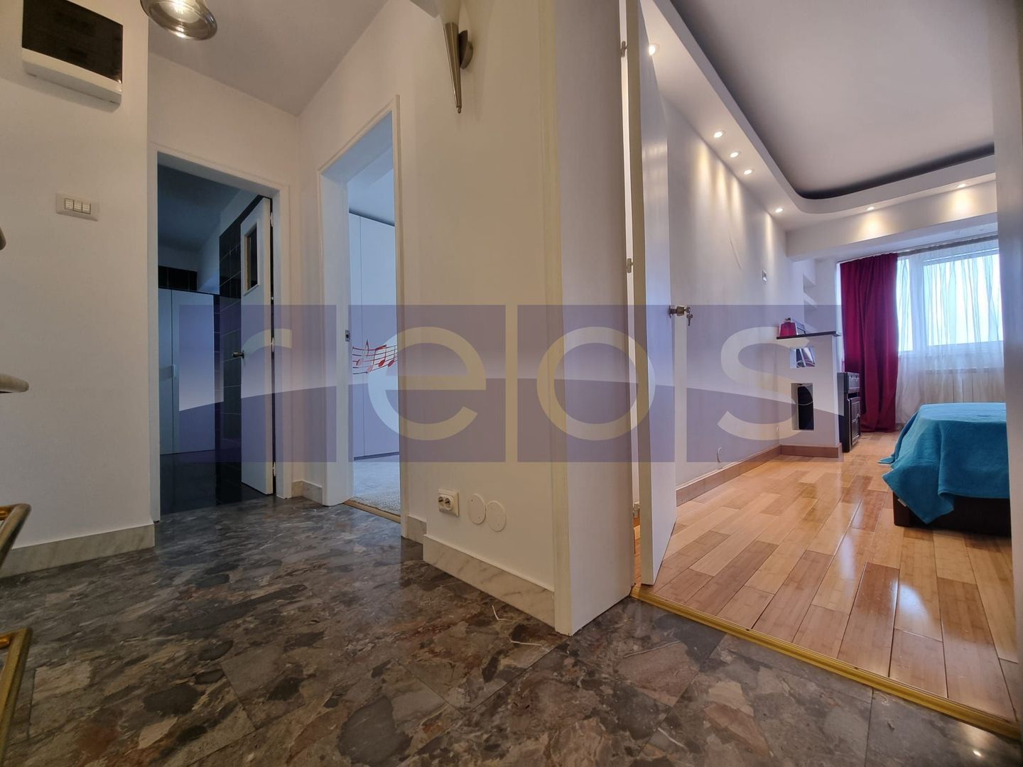 INCHIRIERE- 3 CAMERE-PENTHOUSE -UNIRII - Poză 11