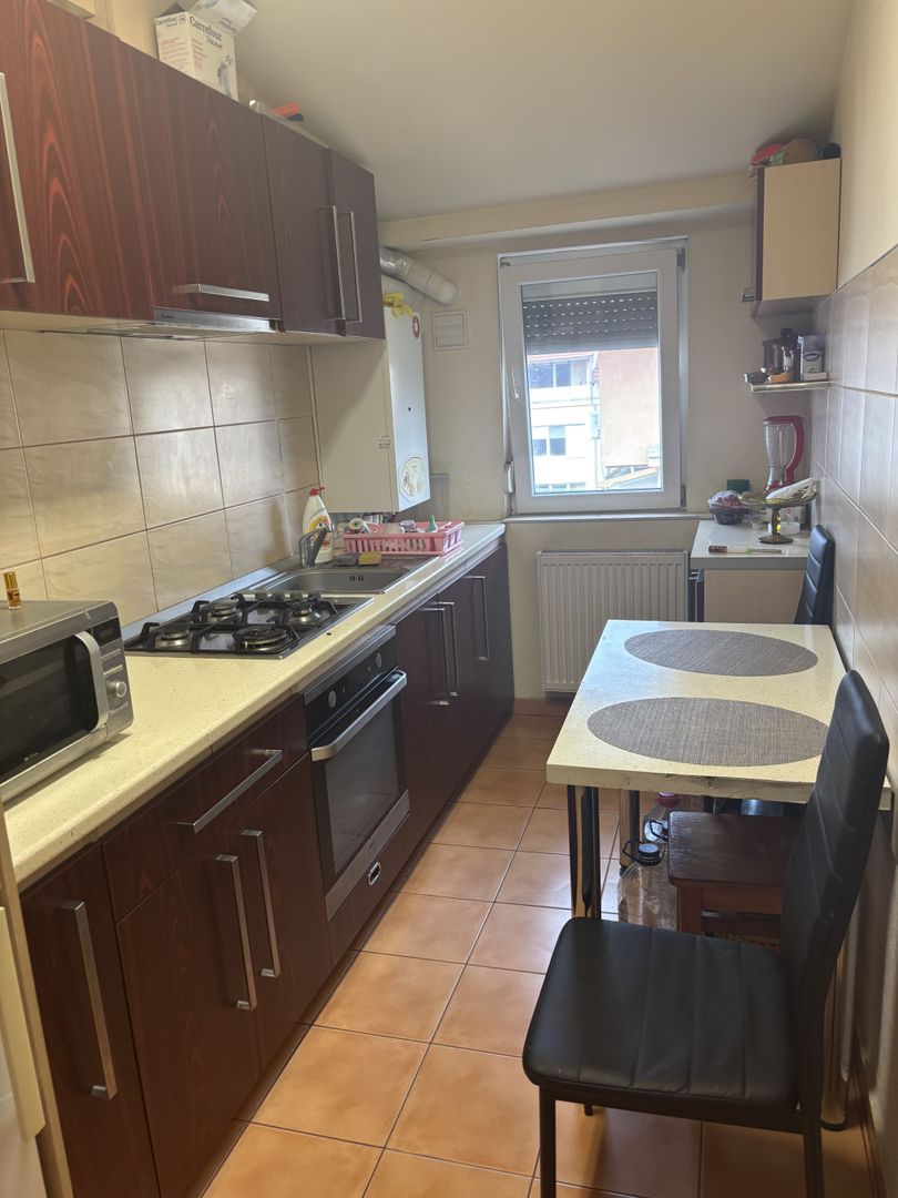 Mobilat si utilat aproape de Spitalul Judetean - Poză 1