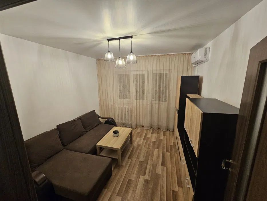 AP. 2 CAMERE MILITARI, BUCATARIE INCHISA, METROU 5 MINUTE, MODERN - Poză 1