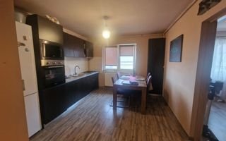 Mansardă spațioasă, complet mobilată și utilată – 80 mp | Sibiu - Poză 1