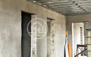 Casa de vanzare cu 4 camere pe str. Izvorului, zona Saldabagiu, Oradea - Poză 4