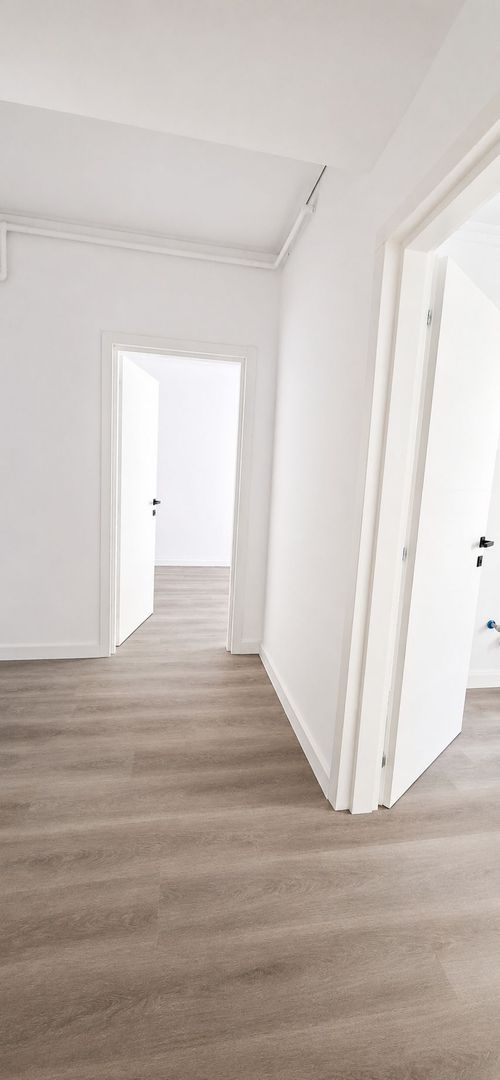 Apartament 2 camere INTABULAT 50 mp Bucium Visan 83250 euro - Poză 5