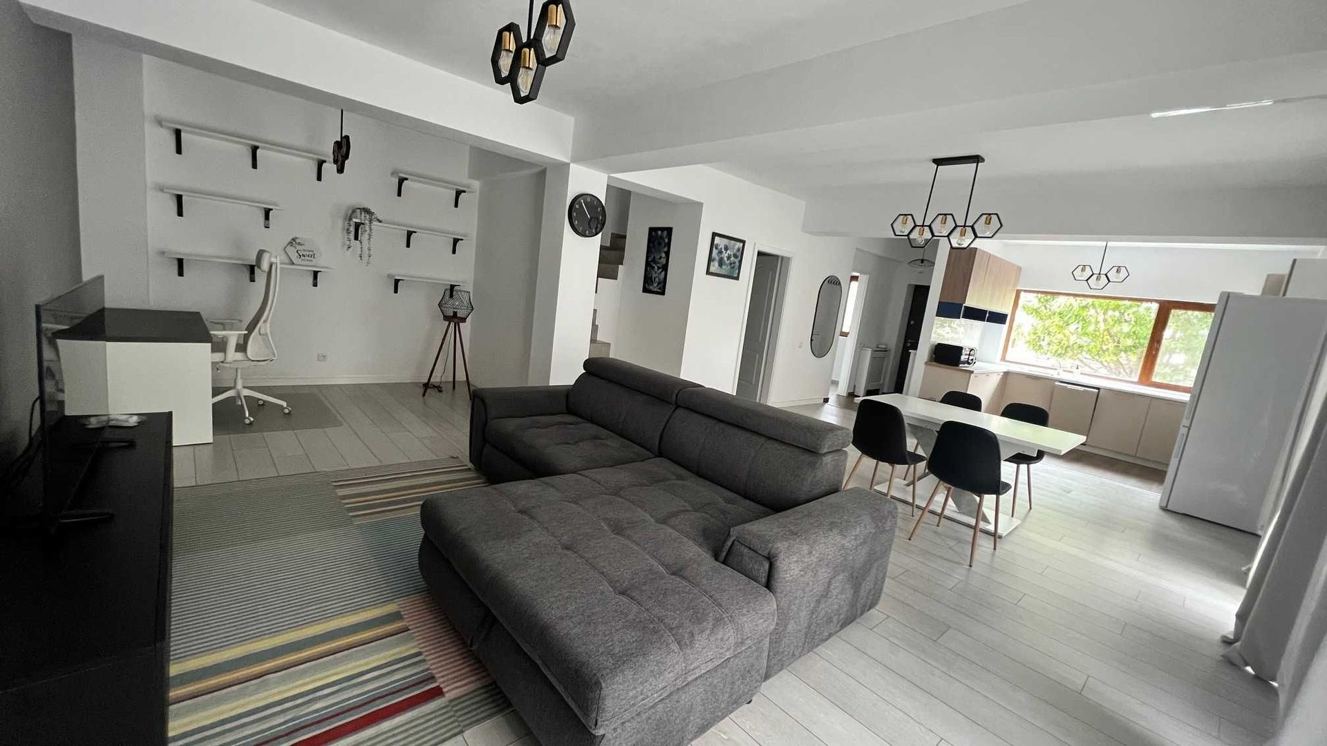 Vila 4 camere de inchiriat- Green City Residence - Poză 1