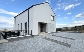 Casă individuală cu panoramă spre oraș zona de case și vile - Poză 3