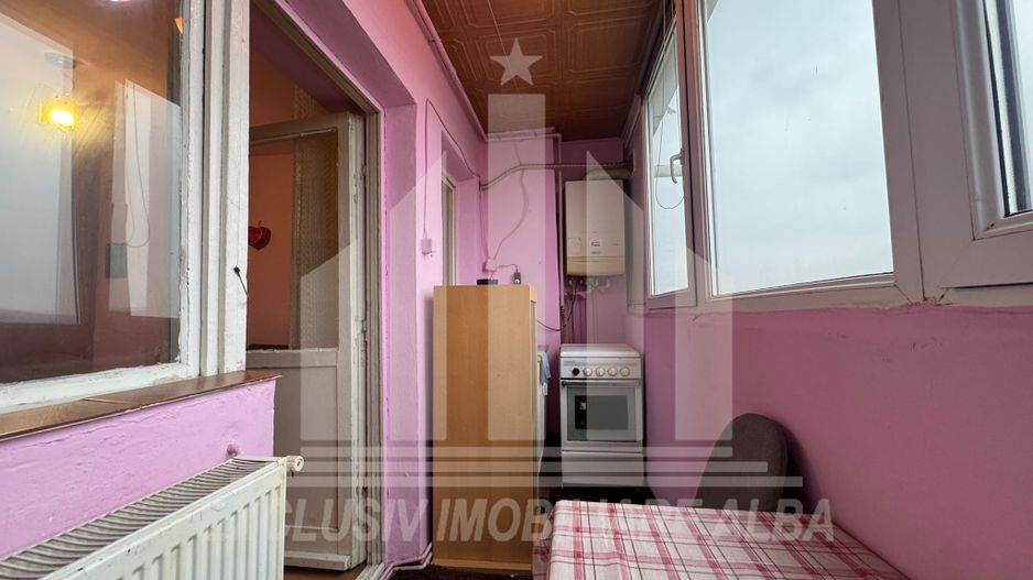 Garsoniera de vanzare | 30 mp | Lift | Panorama | Cetate - Poză 3