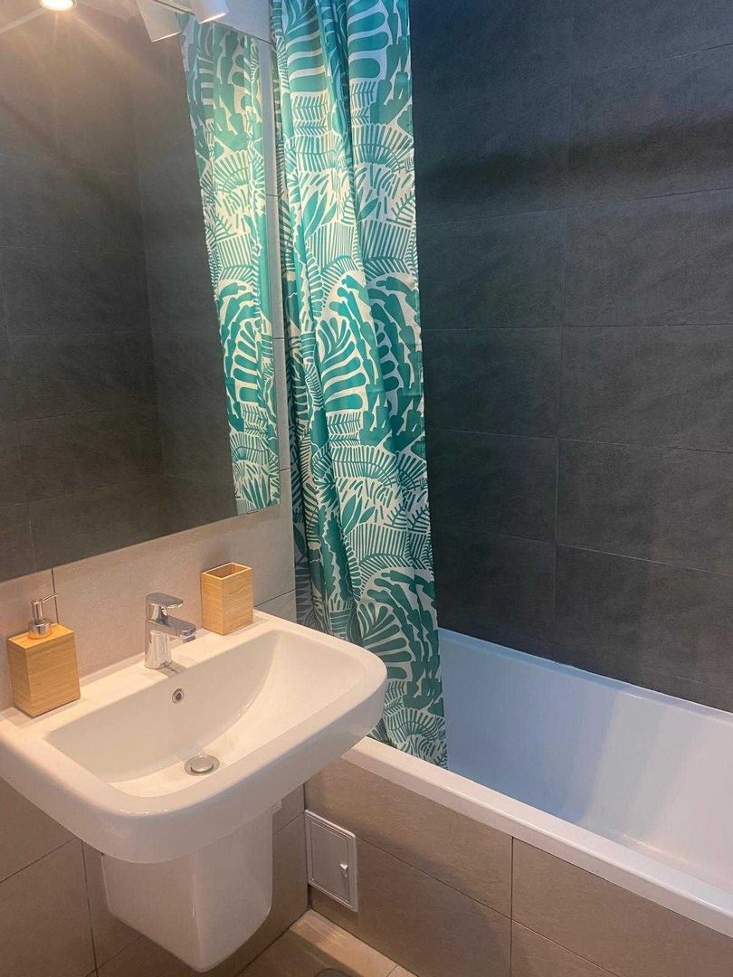 Închiriere Apartament cu 2 camere Baba Novac, 5 min metrou, centrala, 2 AC - Poză 6