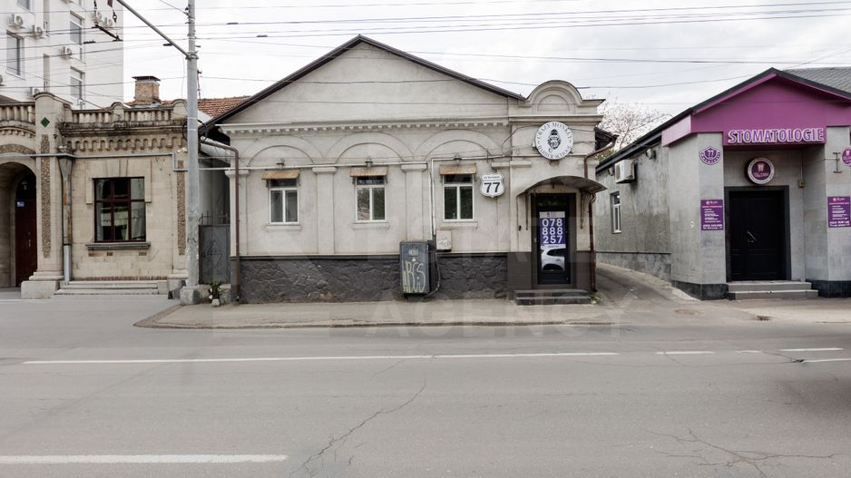 Chirie, spațiu comercial 59,2 mp, str. București, Centru - Poză 1