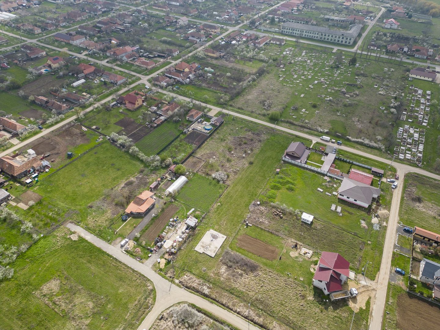 Teren intravilan cu fundație in Frumuseni - Poză 7