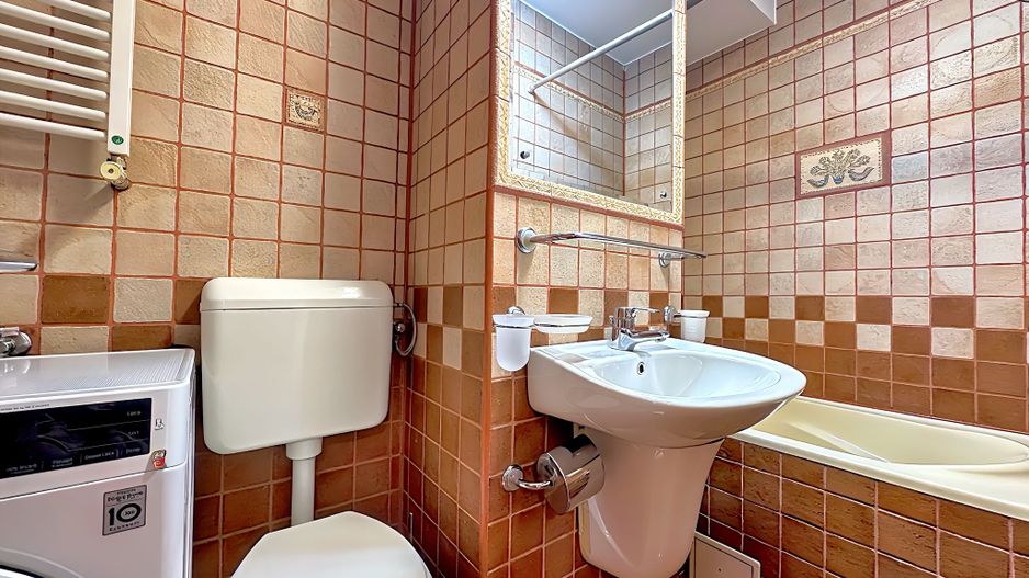 Decebal | 3 camere 97 mp utili | Centrală proprie | Etaj 2/8 - Poză 12