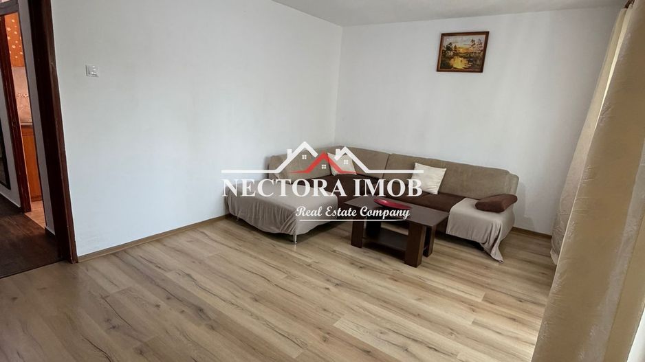 NECTORA IMOB-Apartament 3 camere, Str. Sf. Apostol Andrei, Etaj 2,65mp - Poză 1