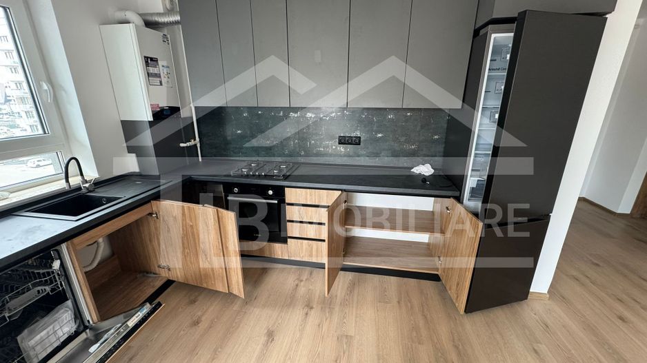 Apartament cu 3 camere, 80mp, parcare, boxa, Zona Maurer - Poză 7