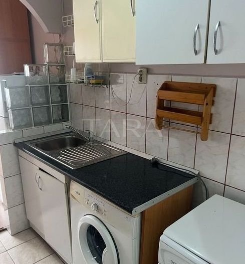 Garsoniera de închiriat - Scoala de Politie, Dambul Rotund - Poză 2