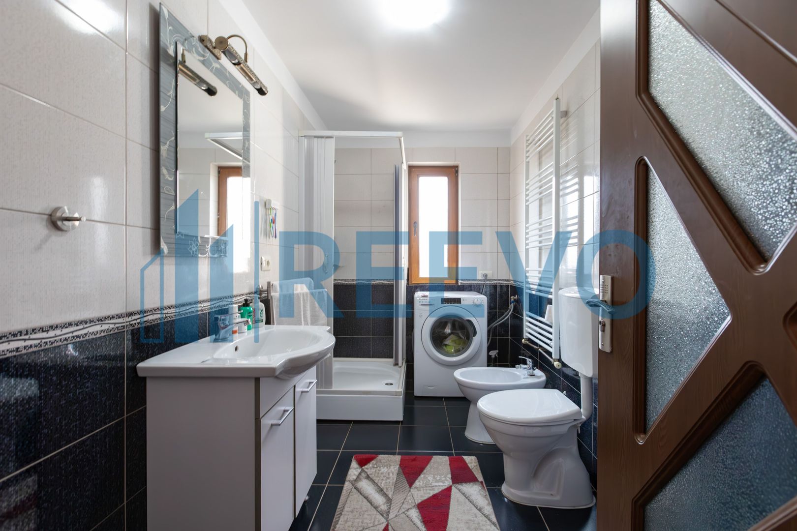 Casă/Vilă cu 4 camere, Buhuși - Poză 5