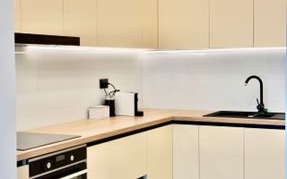 Apartament elegant de vânzare în Yacht kid mobilat, etaj 1 - Poză 3