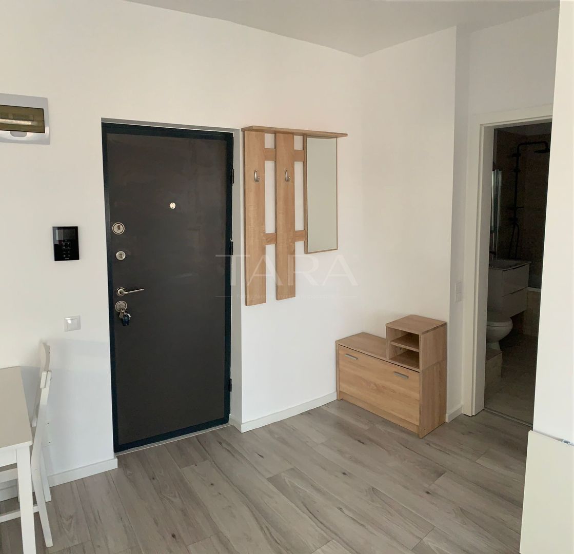 Apartament modern cu două camere în complex rezidențial nou. - Poză 2