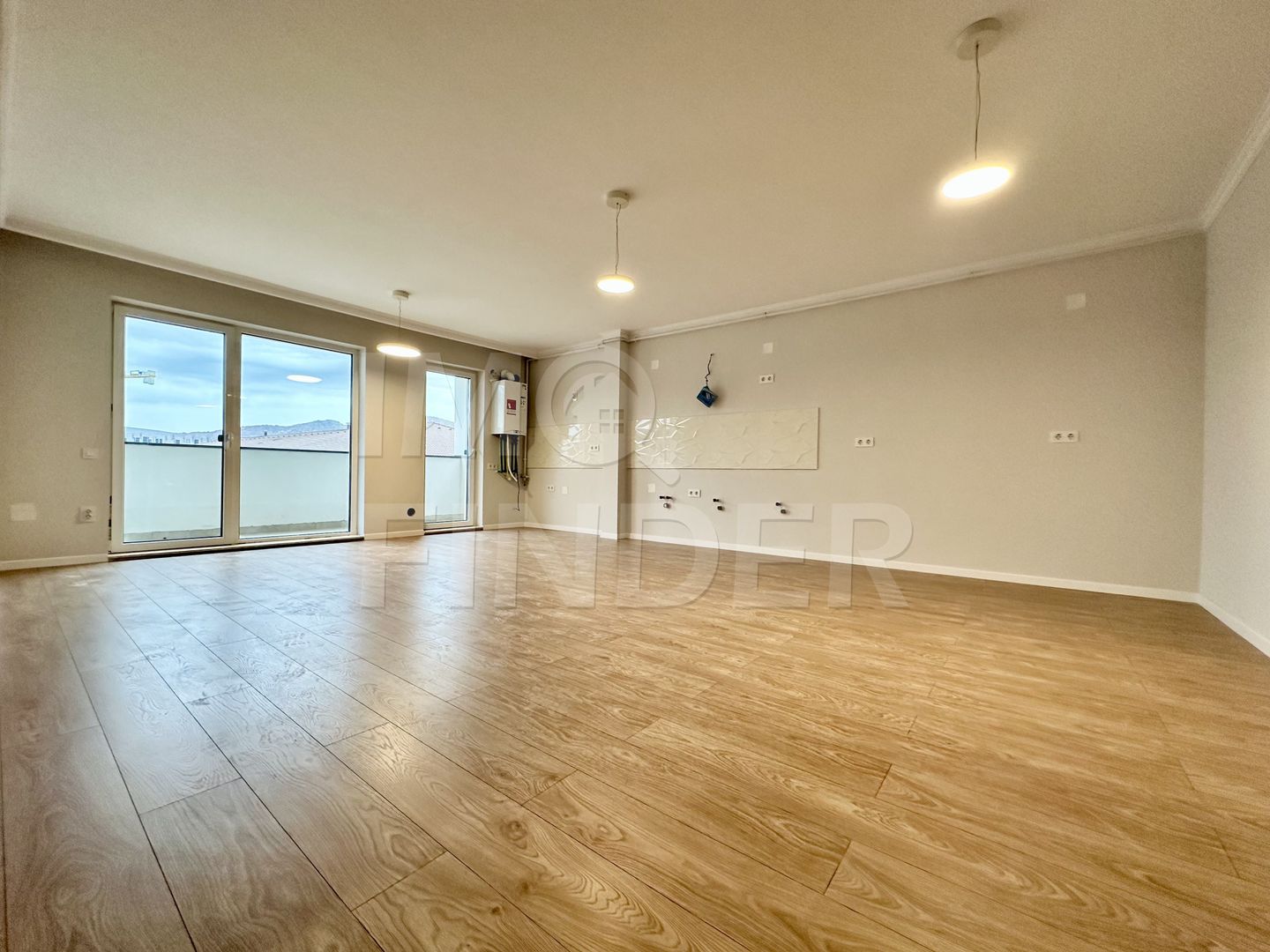 DEZVOLTATOR- Vanzare 2 camere Floresti,  predare FINISAT - Poză 2