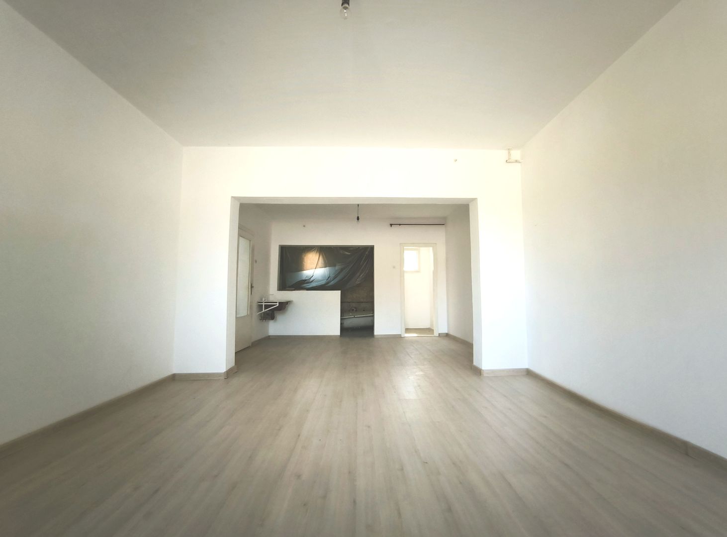 Casa cu teren de 569 mp, zona Confectii Cadas comision 0% - Poză 6