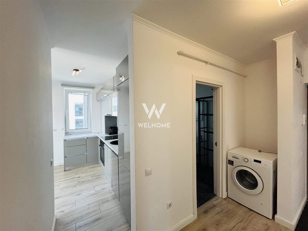 Apartament modern de vanzare - 2 camere, balcon si loc de parcare - Poză 10