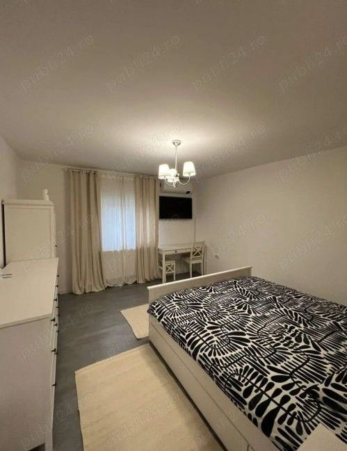 Închiriez garsonieră spațioasă, și modernă, Unirii, metrou aproape - Poză 1