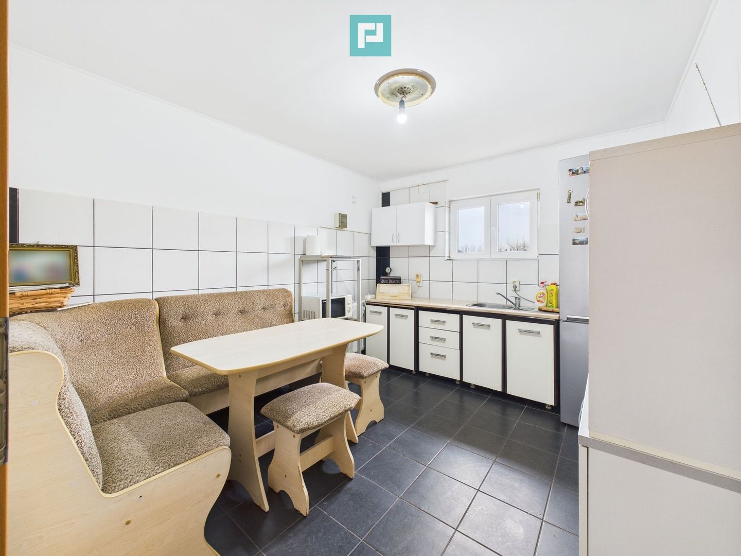 Adunații Copăceni Casă de vânzare Confort accesibilitate - Poză 4